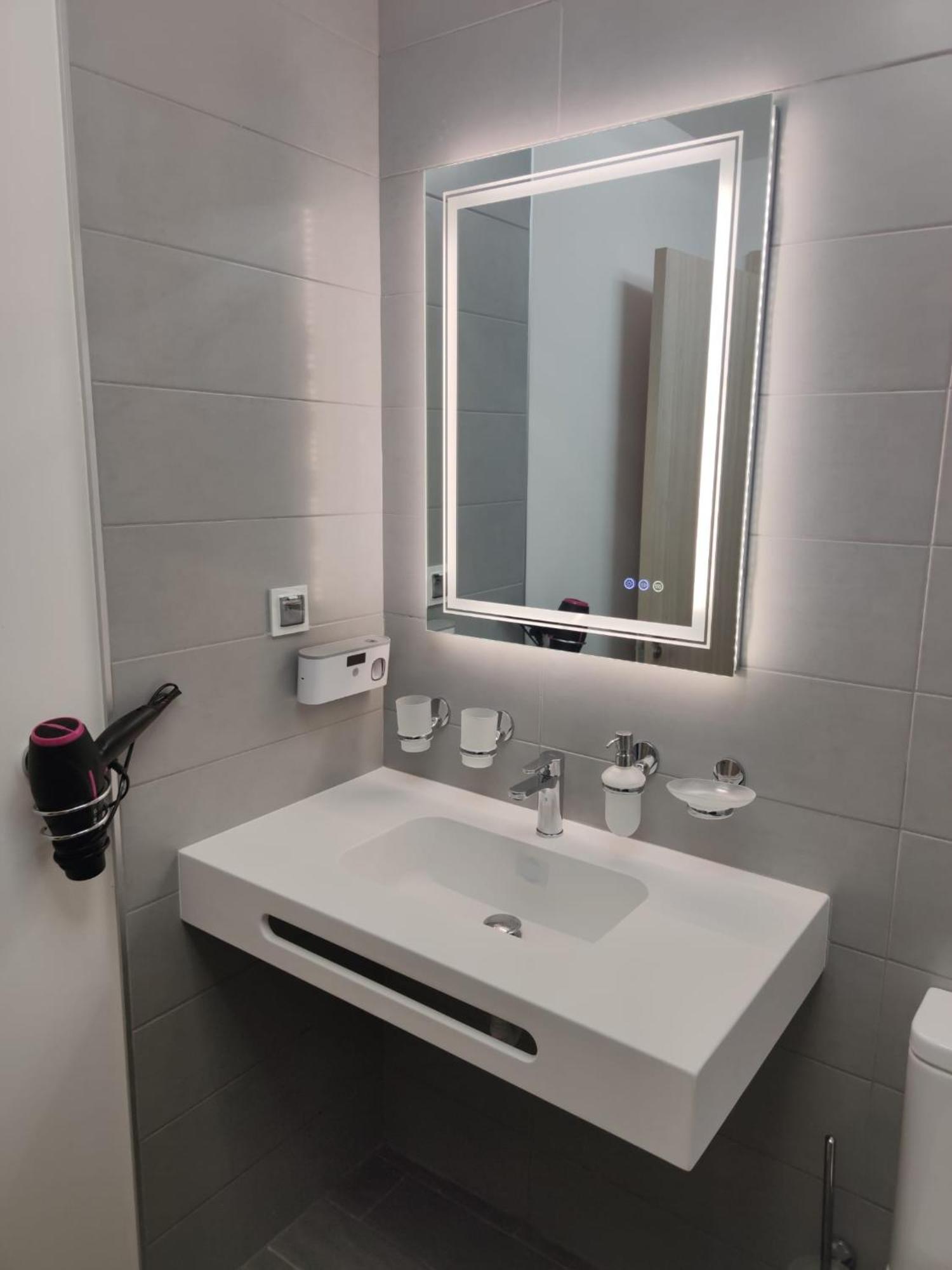 Serene Luxury Apartment With Pool - Viento Azul Antigua  Εξωτερικό φωτογραφία